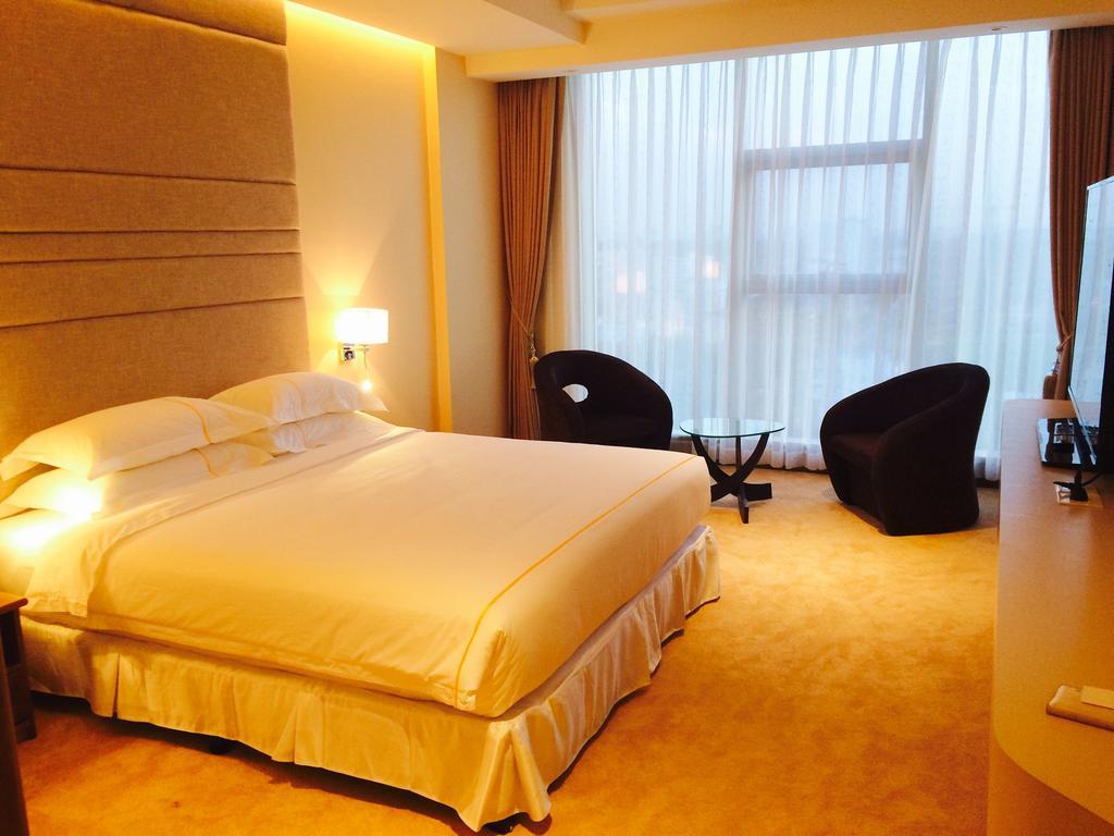 Jasmine Palace Yangon Ruang foto